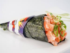 Temaki de salmão